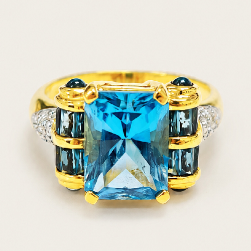 18K Yellow Gold Diamond & Blue Topaz Ring Two Tone