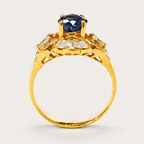 20K Yellow Gold Diamond & Blue Sapphire Ring
