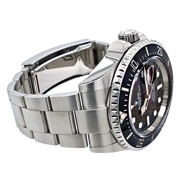 Rolex Sea-Dweller 126600