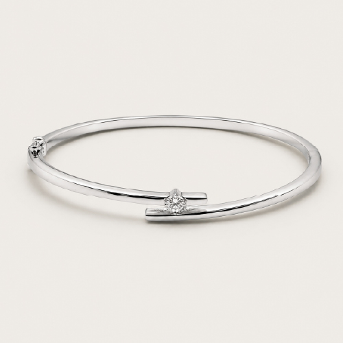 18K White Gold Diamond Bangle