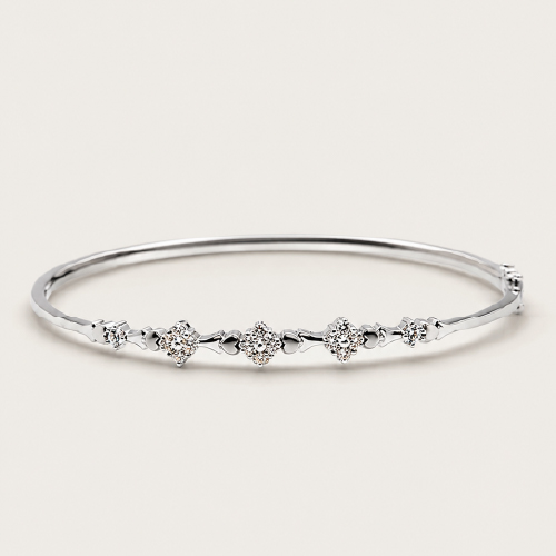 18K White Gold Diamond Bangle