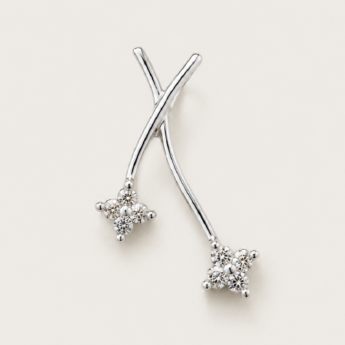 18K White Gold Diamond Pendant