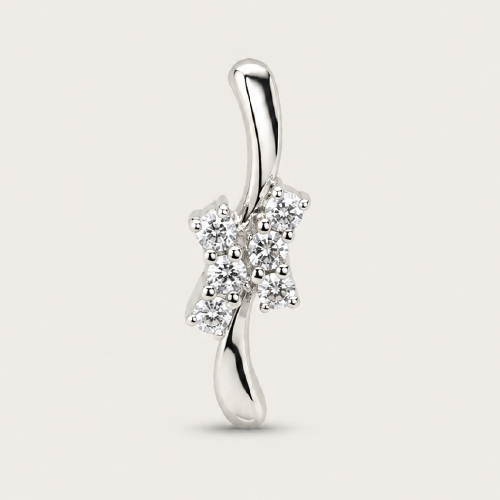 18K White Gold Diamond Pendant