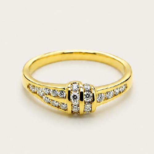 20K Yellow Gold Diamond Ring