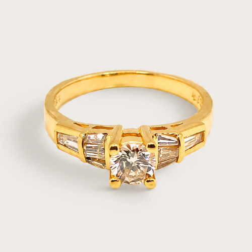18K Yellow Gold Diamond Ring