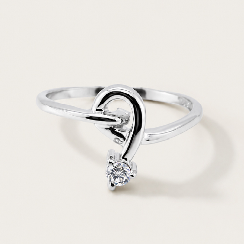 18K White Gold Diamond Ring