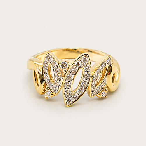 18K Yellow Gold Diamond Ring