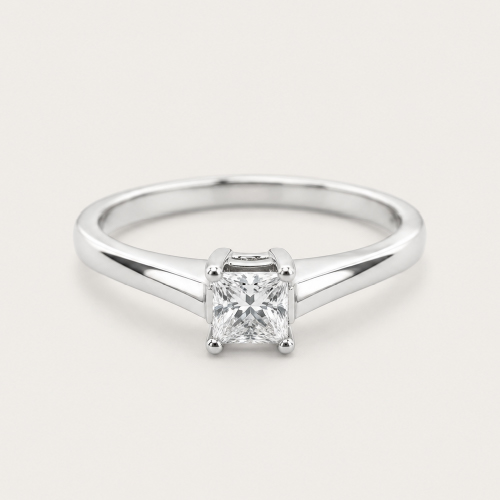 18K White Gold Diamond Ring