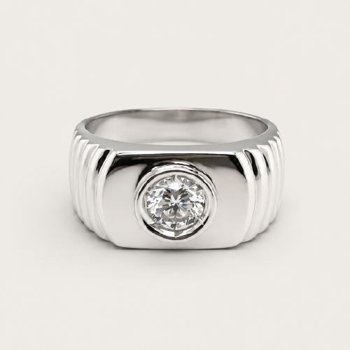 18K White Gold Diamond Ring