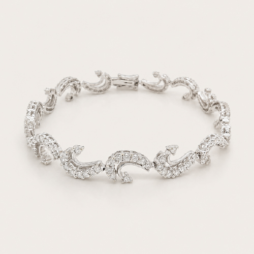 Curl Hook Diamond Bracelet