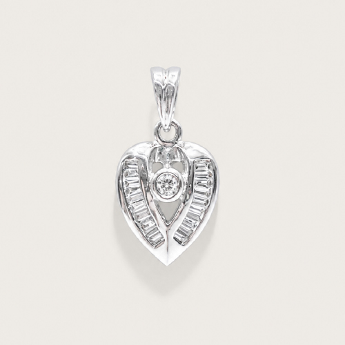 Heart Shape Pave Diamond Pendant
