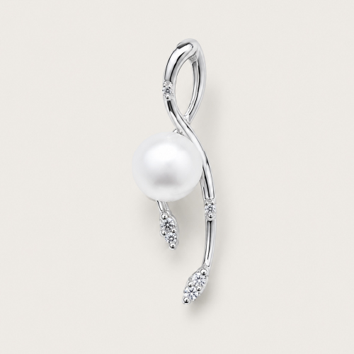 Pearl White Gold Diamond Pendant