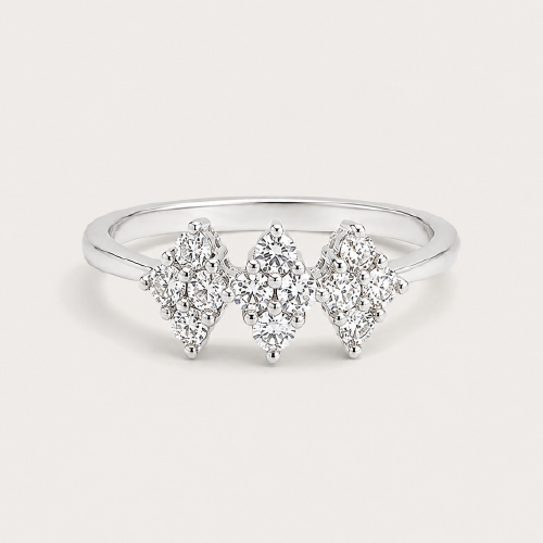 18K White Gold Diamond Ring
