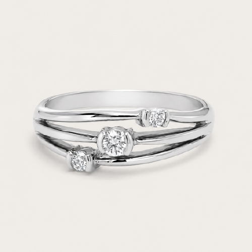 18K White Gold Diamond Ring