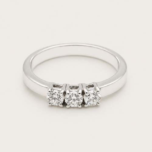 18K White Gold Diamond Ring