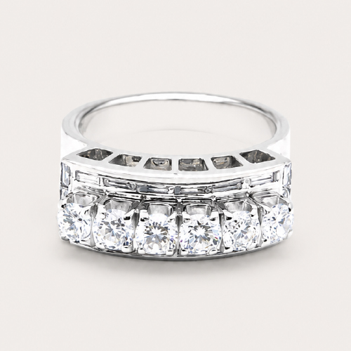 18K White Gold Diamond Ring