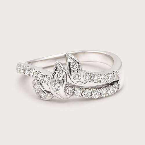 18K White Gold Diamond Ring