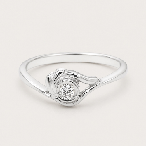 18K White Gold Diamond Ring