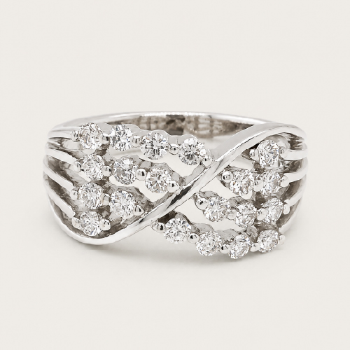 18K White Gold Diamond Ring