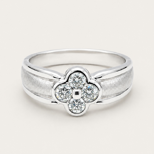 18K White Gold Diamond Ring