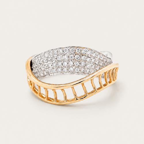 Swirl Patterned Diamond Ring