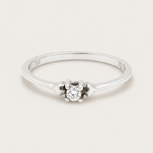 18K White Gold Diamond Ring