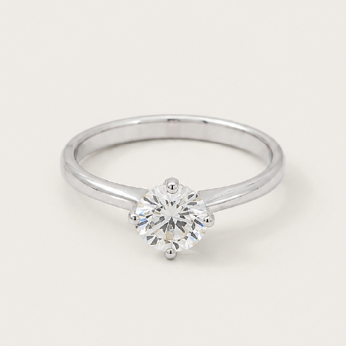Four Claw Solitaire Ring