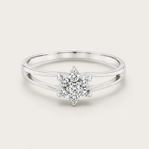18K White Gold Diamond Ring