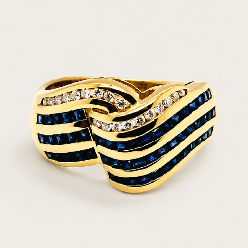 18K Yellow Gold Diamond Blue Sapphire Ring