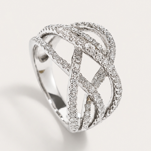 18K White Gold Diamond Ring