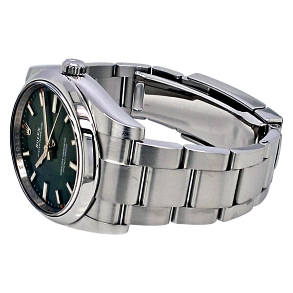 Rolex Oyster Perpetual 114200