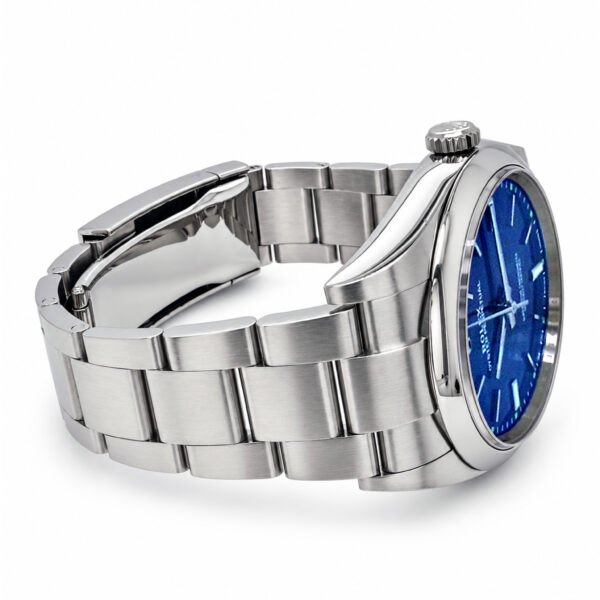 Rolex Oyster Perpetual 114300
