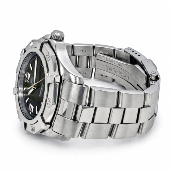 Tag Heuer Professional 200