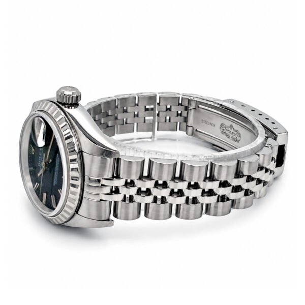 Rolex Oyster Perpetual 79240