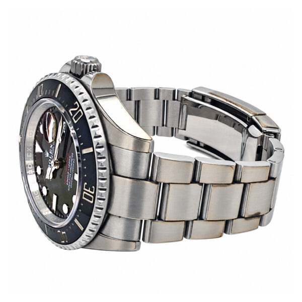 Rolex Sea-Dweller 126600